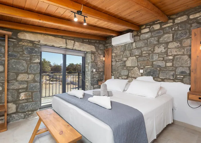 La Casa Di Pietre 2 كوتاري